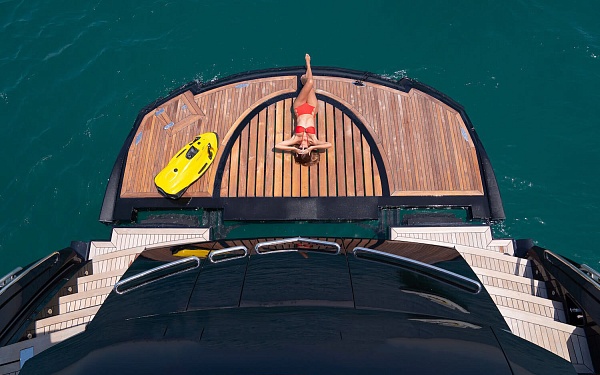 Sunseeker 90